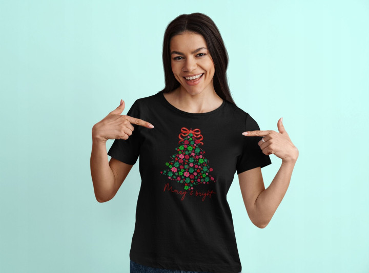 Koszulka damska Świąteczna „Merry & Bright” Kwiatowa choinka — zdjęcie 4