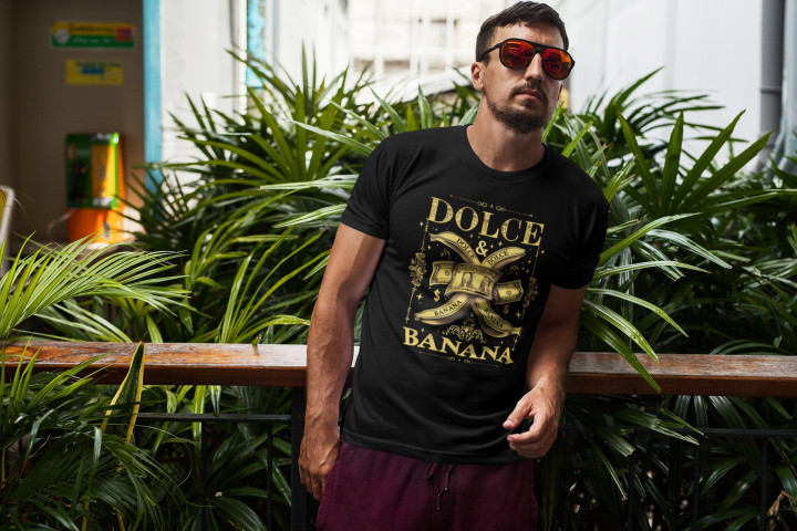 Koszulka męska DOLCE & BANANA Moda i elegancja z humorem śmieszny T-shirt — zdjęcie 3
