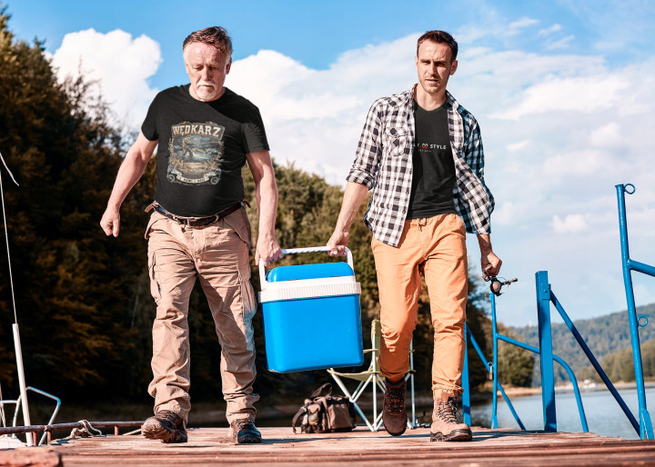 Koszulka męska Wędkarz z Krwi i Ości na ryby prezent dla Wędkarza T-shirt — zdjęcie 3
