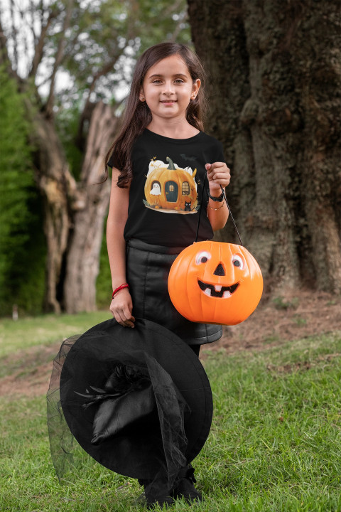 Koszulka dziecięca Dynia Domek z czarnym kotem i duchem na Halloween — zdjęcie 4