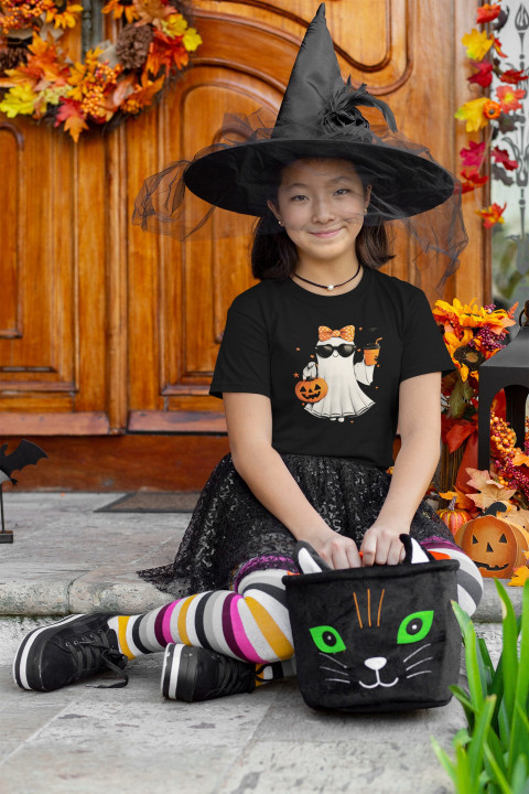 Koszulka dziecięca Wesoła Pani Duch Duszek Stylowy w okularach na Halloween — zdjęcie 5