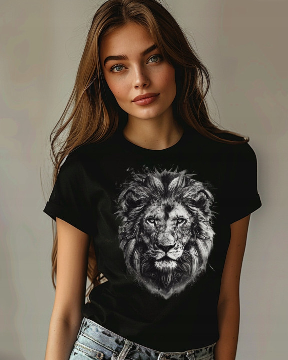 Koszulka damska z Lwem artystyczny lew symbol siły i odwagi T-shirt damski — zdjęcie 4