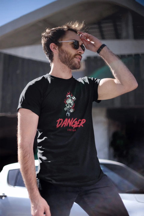 Koszulka męska Danger Streetwear - Czaszka i Płomienie t-shirt — zdjęcie 2
