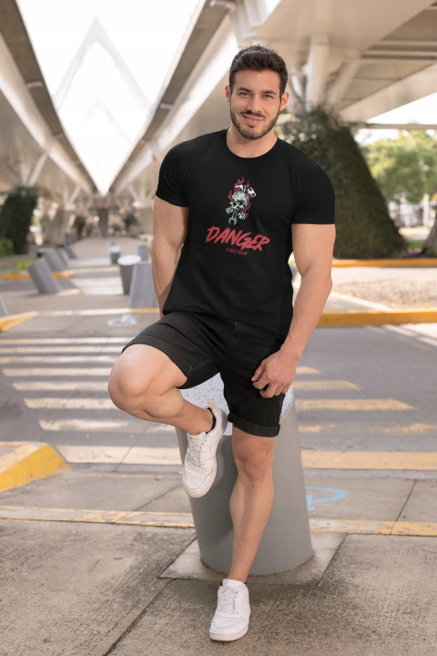 Koszulka męska Danger Streetwear - Czaszka i Płomienie t-shirt — zdjęcie 4