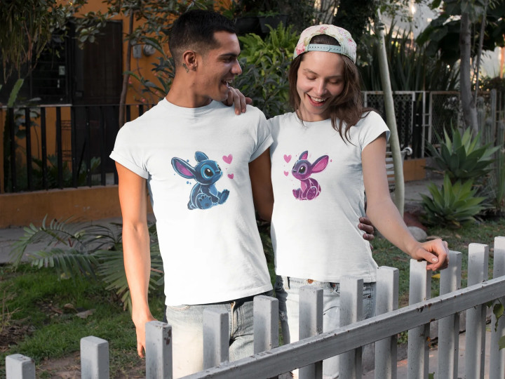 Koszulka męska zakochany Stitch Walentynkowy Prezent dla Niego — zdjęcie 3
