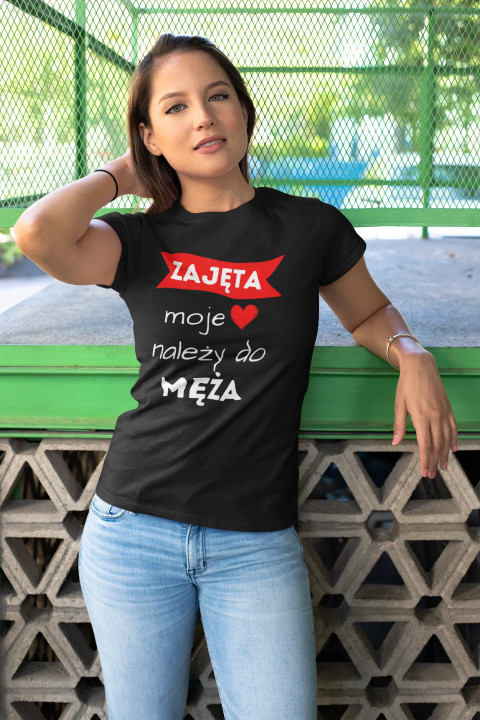Koszulka damska Zajęta, moje serce należy do Męża dla Żony na Dzień Kobiet — zdjęcie 3