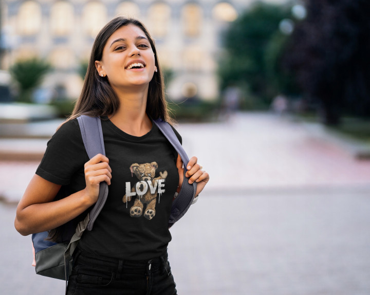 Koszulka damska Miś Teddy z napisem LOVE T-shirt damska — zdjęcie 4